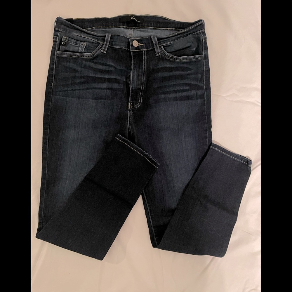 NWOT KANCAN SKINNY JEAN SIZE 31